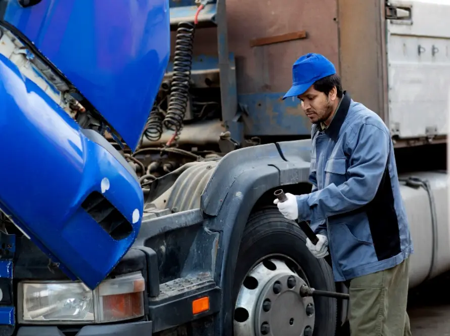 Safety Checklist for Roadside Assistance Provider - Best practices for Staying Safe on the Job